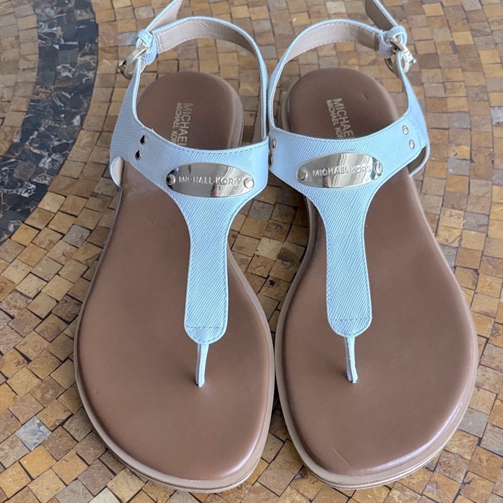 Michael Kors White and Brown Sandals size 9